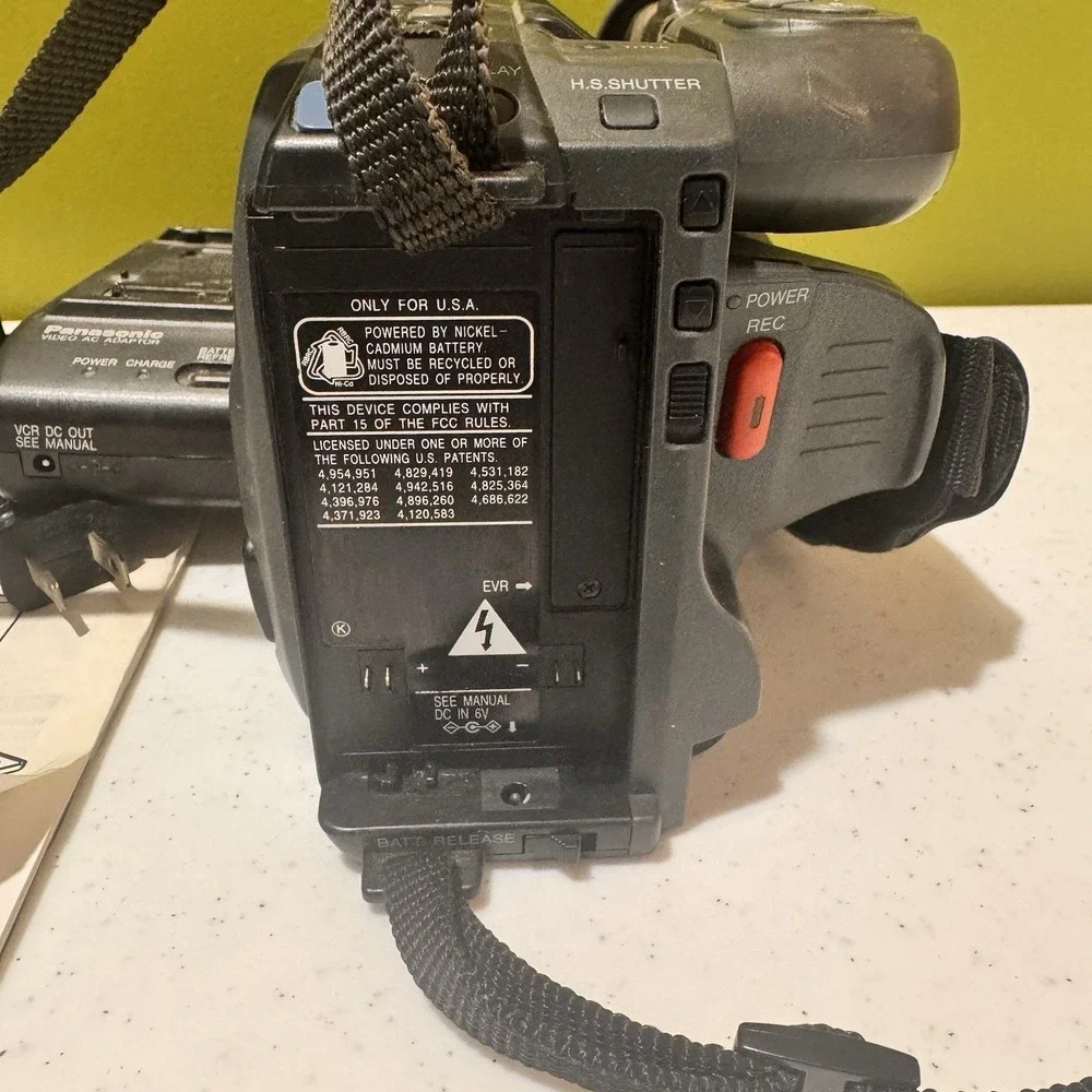 Panasonic palmcorder iq